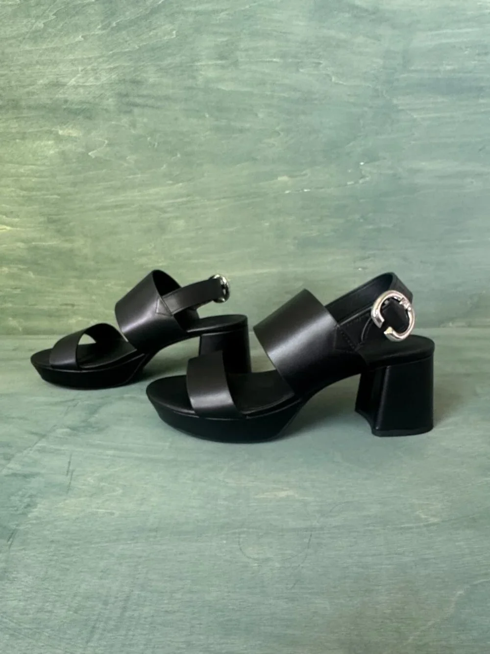 Aerosoles Casseta Platform Leather Sandal Black- sz 9 NWOT